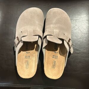 Birkenstock Boston Clog Taupe Size 39